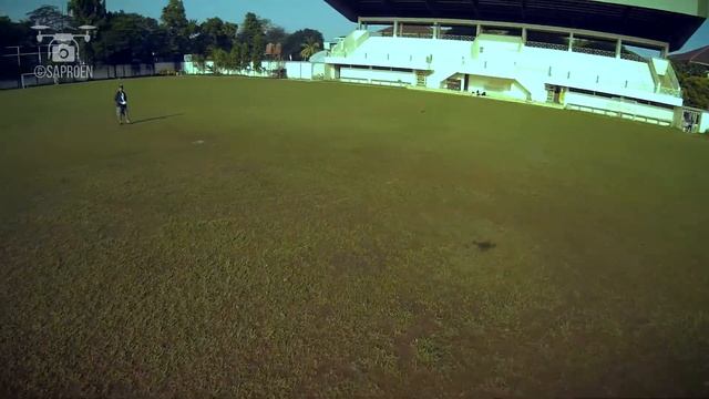 SYMA X8C: Circle Movement (Point of Interest) смотреть онлайн