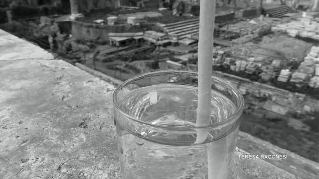 TERESA RAGONESI - VORTICE-VORTEX / Arte / Azione Nomade /site specific - FOTO смотреть онлайн