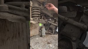 Замена шаровых опор на Соболе