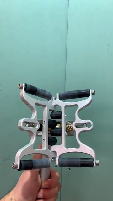 Мангуст⚠️ роллер для внутренних и наружных углов. Skladom.ru смотреть онлайн