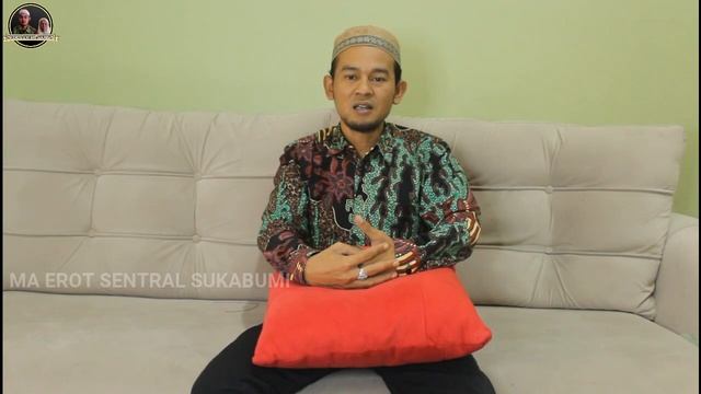 Mengenal lebih dalam Klinik "Mak Erot" Bersama sang cucu H Rohmatullah смотреть онлайн