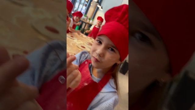 Умный Кролик в центре Сочи #лагерь #садик #развитиядетейсочи #развивашкисочи #подготовкакшколесочи смотреть онлайн
