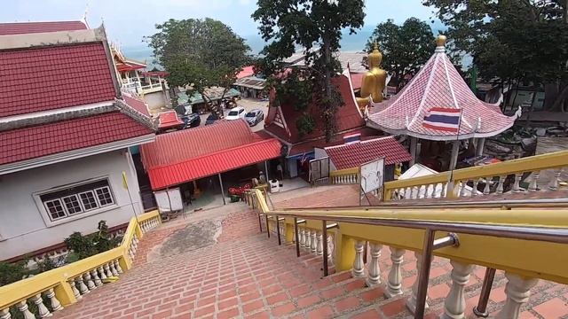 EP. 33 walking tour at KhaoTakiap temple at Huahin Thailand смотреть онлайн