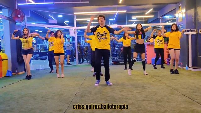 Coreografia Problema - Daddy Yankee | criss.quiroz.bailoterapia #daddyyankee #problemachallenge смотреть онлайн