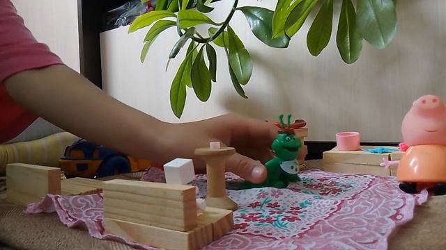 Приключения семьи Свинки Пеппы 1 серия смотреть онлайн