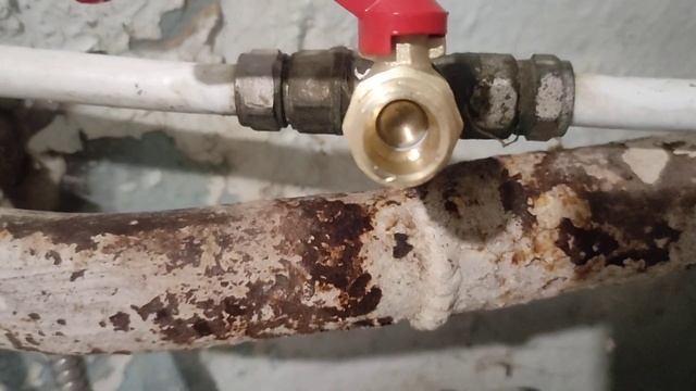 Бесплатная вода, счётчик не мотает. смотреть онлайн