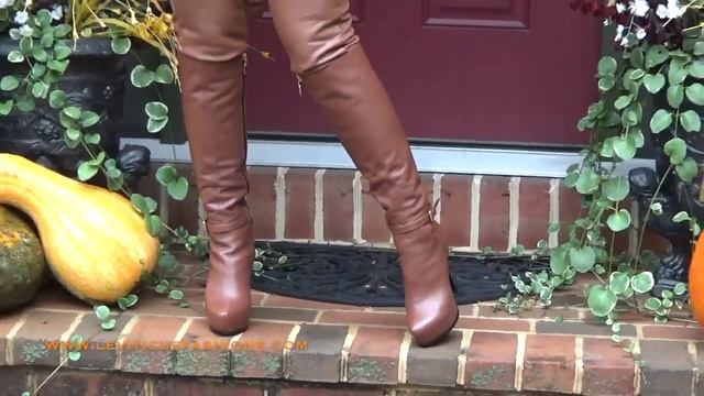 AUTUMN 2019 OOTD BROWN LEATHER KNEE BOOTS LEATHER PANTS JEAN JACKET FASHION STYLE PART 1 смотреть онлайн