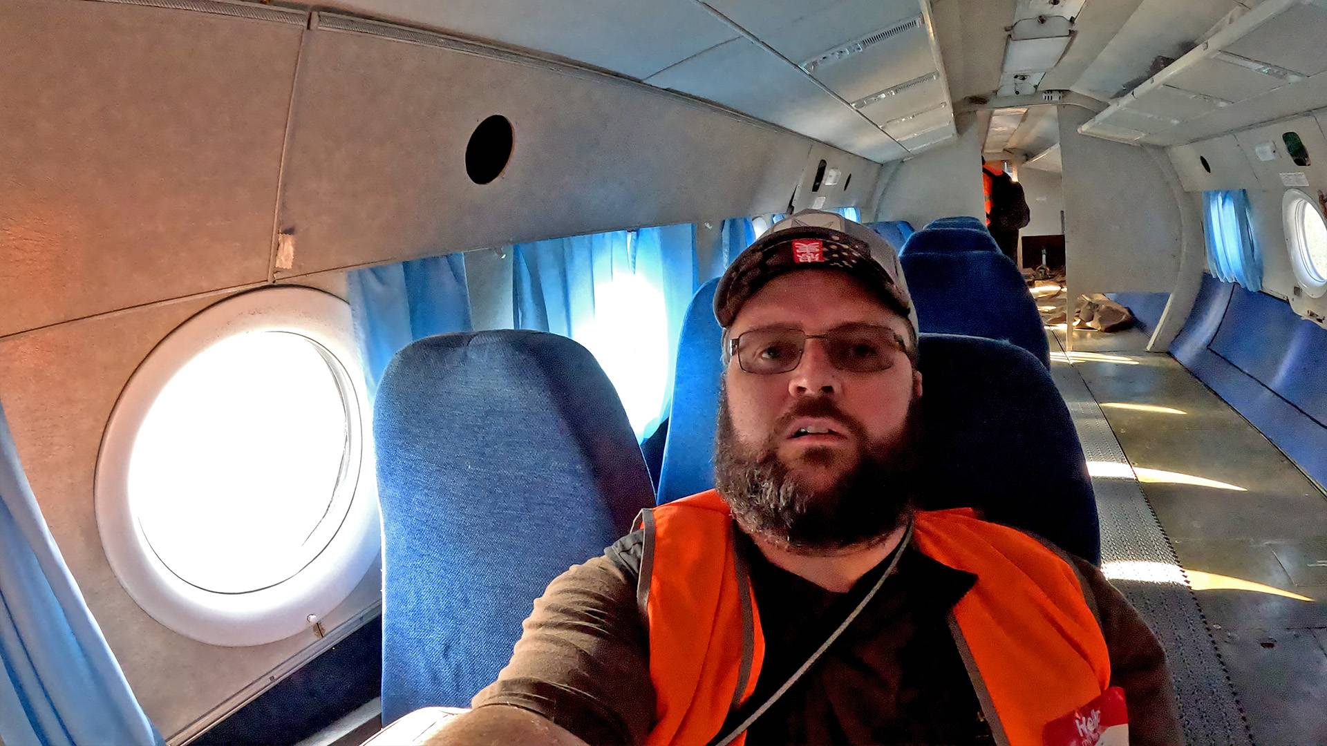 Как я залез в списанный Ту-134 и немного экстерьеров. Аэропорт Архангельск.