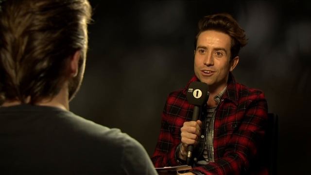 David Beckham chats to Nick Grimshaw смотреть онлайн