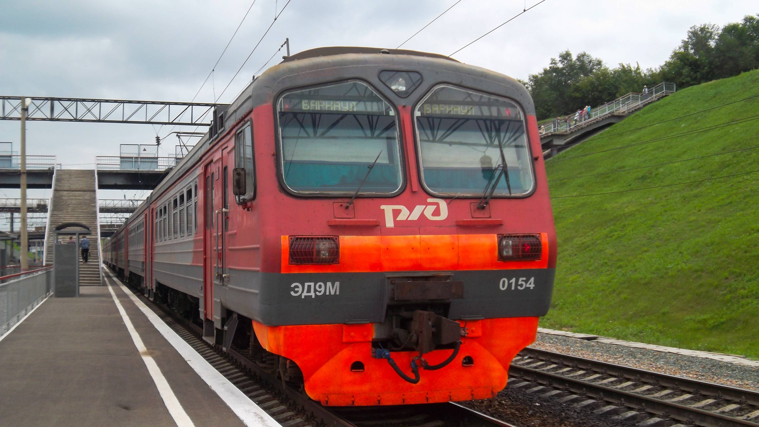 Электропоезд ЭД9М-0154. Покатушки от Алтайской до моста через Обь.