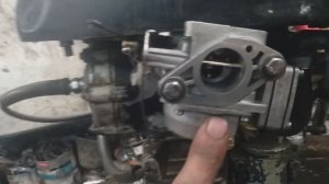 Карбюратор от тохатсу на мотор стрела 5.