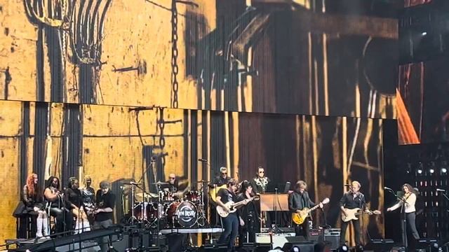 Ann Wilson “Barracuda” Farm Aid, Noblesville, IN 9/23/33 смотреть онлайн