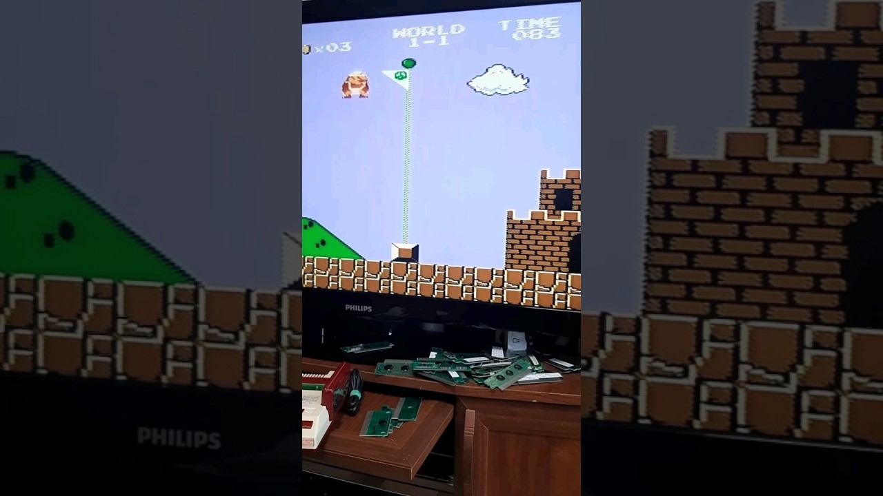 Mario летающий и неуязвимый с картриджа с чайками #shotrs #mario #денди #retro #8bit #ретро #dendy смотреть онлайн