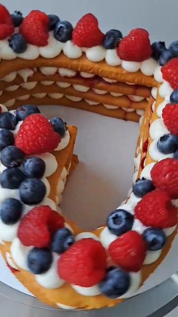 Торт+история #лайфхаки #shorts #cake смотреть онлайн