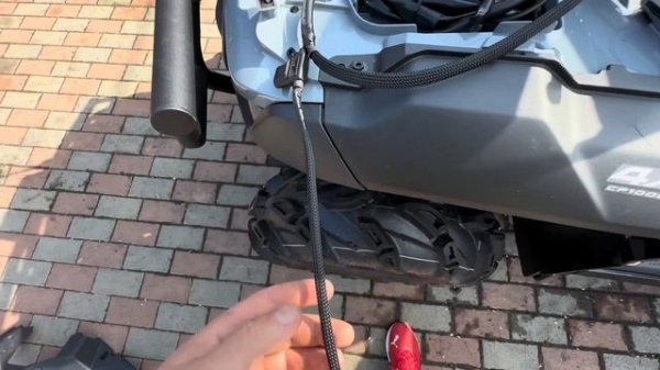 Установка дополнительной фары AURORA на квадроцикл