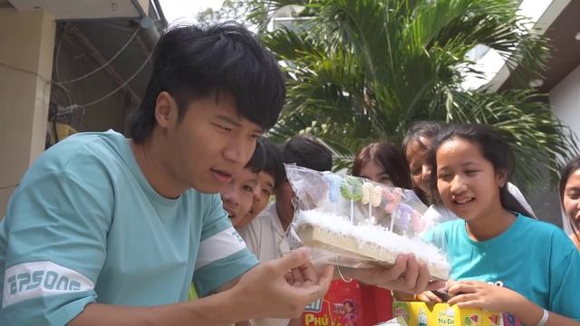 Tony Tiết Lộ Kết Quả Học Tập Của Team 🤓 Học Giỏi Có Quà смотреть онлайн