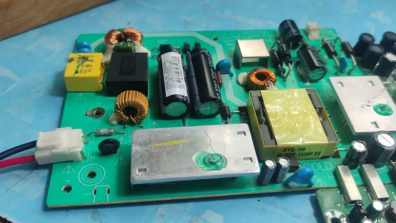 Телевизор после молнии смотреть онлайн