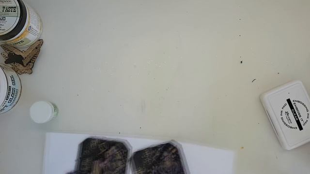 Mixed-Media Tags by Nadya Drozdova using Rust Pastes смотреть онлайн