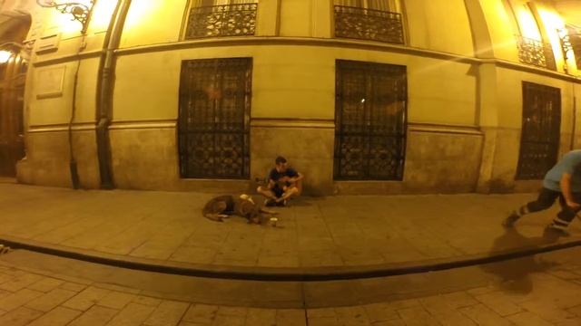 Валенсия. Музыкальный переулок. Собака. Часть 1 смотреть онлайн