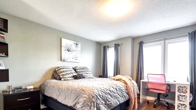 82 Bagnell Crescent, Bowmanville смотреть онлайн