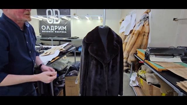 Продолжаем пошив ШУБЫ, Наталья Приехала за ШУБКОЙ из норки BlackGlama смотреть онлайн