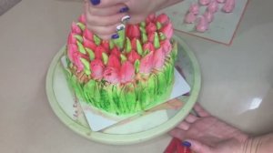 Торт букет тюльпанов#Оформление торта зефирными тюльпанами