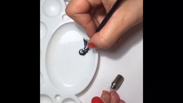 Chrome nails with leopard print смотреть онлайн