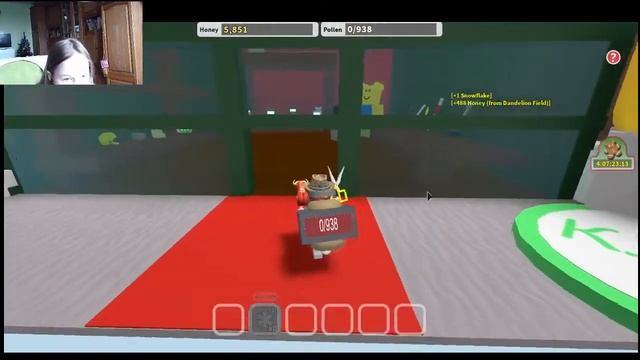 ИГРАЮ В СИМУЛЯТОР ПЧЁЛ смотреть онлайн