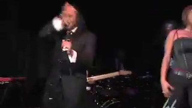 Keite Young "Pressure" Live in Hollywood смотреть онлайн