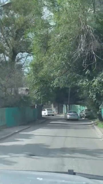 Алматы. Рабочий поселок. 15 мая 2022. Казахстан. Kazakhstan. Almaty. The roads. May 2022 смотреть онлайн