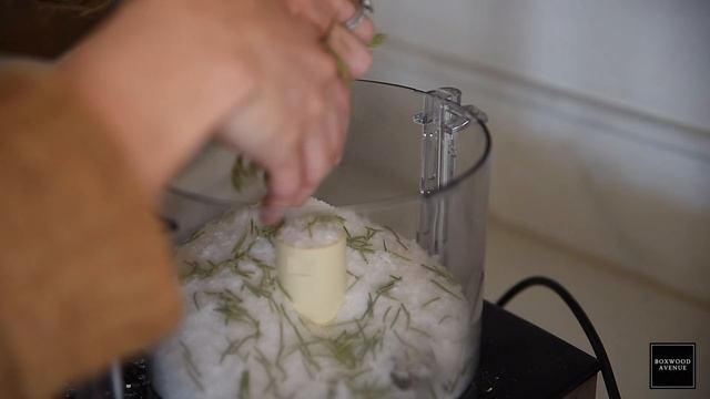 Rosemary Salt {Homemade Herb Salt} + a Mini Christmas Home Tour смотреть онлайн