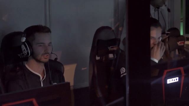 2014 Call of Duty Championship [PEGI 16] - Team Profile: Epsilon e-Sports смотреть онлайн