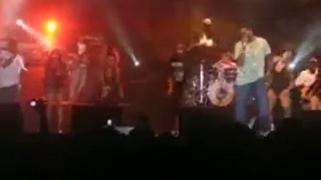 Don Omar en Tenerife..01-08-07... смотреть онлайн