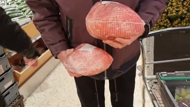 ВЕСЕЛЫЙ ПРОДУКТОВЫЙ ШОППИНГ С МУЖЕМ 🤗ПРЕЗЕНТ ДЛЯ ИРИНЫ А.😊 смотреть онлайн