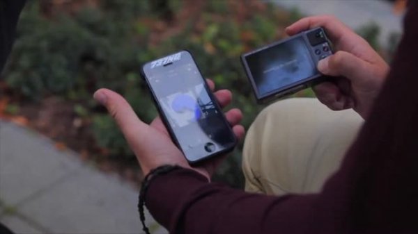 Canon Powershot SX620 HS digital camera with 25x optical zoom.