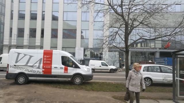 Budapest, 2.-es villamos (Közvágóhíd H.-Jászai Mari tér) tram line 2.Újragondolt verzió. смотреть онлайн