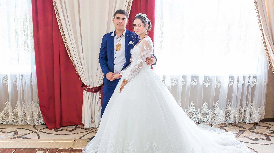 Цыганская свадьба Червон и Снежана 1-2 ч. 5 июля 2022 смотреть онлайн