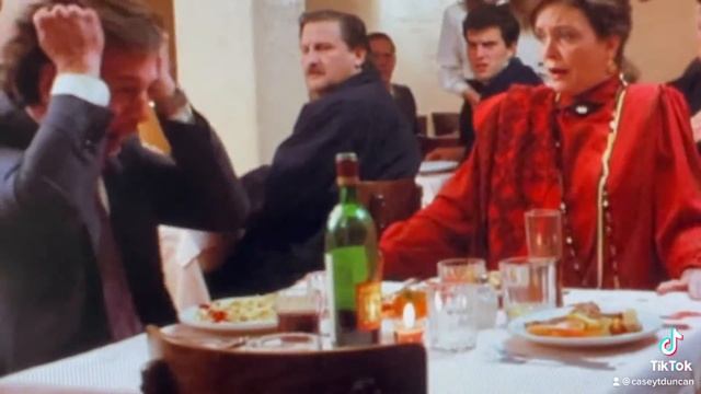 I’ll Take That Order to Go 🐌 Slugs (1988) смотреть онлайн