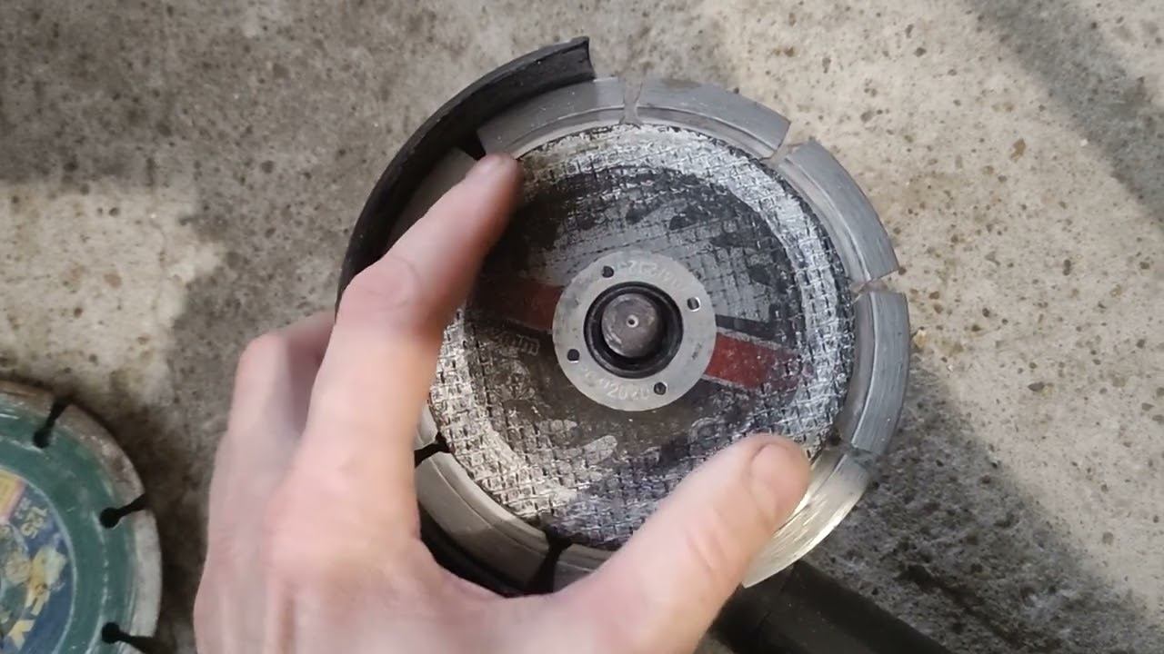 Безопасность при штроблении. Ответ на комментарий. смотреть онлайн