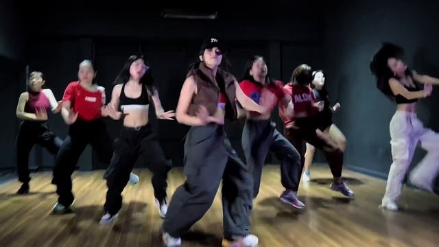 BLUE CHECK (Feat. Jay Park, Jessi) ( Prod. By Slom) / MINIZIZE CHOREOGRPHY / Dance cover смотреть онлайн