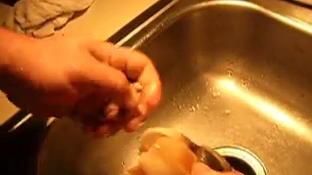 cleaning a whelk смотреть онлайн