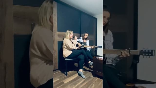 Melodia - Sanah (cover by Agnes & Lari) смотреть онлайн