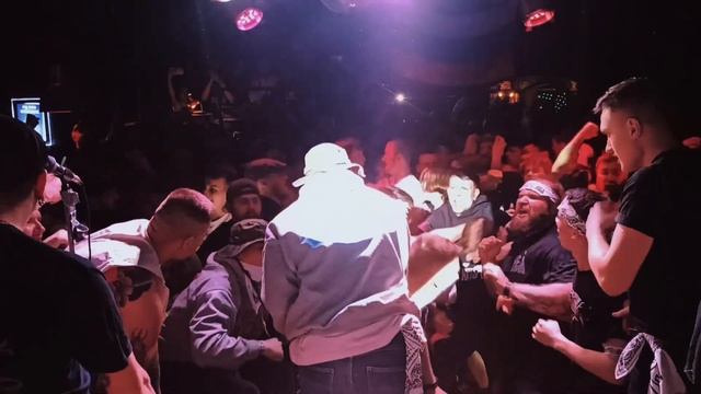 ОЮМ ХРИСТОС ВОСКРЕСЕ! 21.04.2023 смотреть онлайн