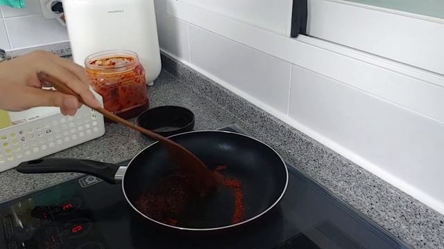 퇴근 후 꿀맛탱TV 링링쇼의 한끼 식사 만들기!!~ *상추 참치 비빔밥*~(6개국 자막 지원) смотреть онлайн