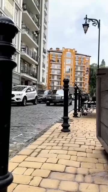 Та самая элитная машина из 90-х, криминальный мерседс 600 (кабан). #automobile #90s #mercedes смотреть онлайн