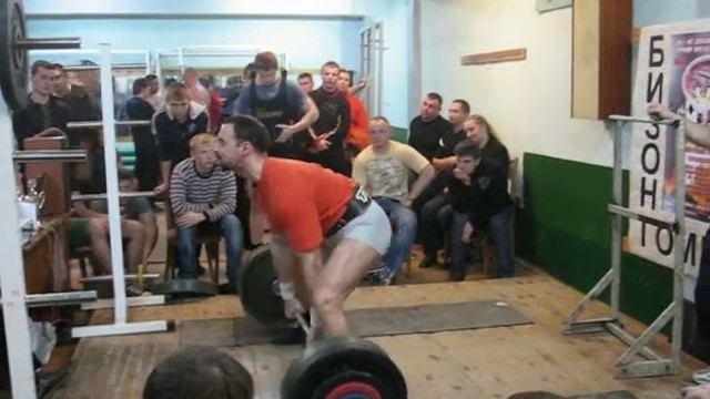 Бизон 2008. Становая 210 кг смотреть онлайн