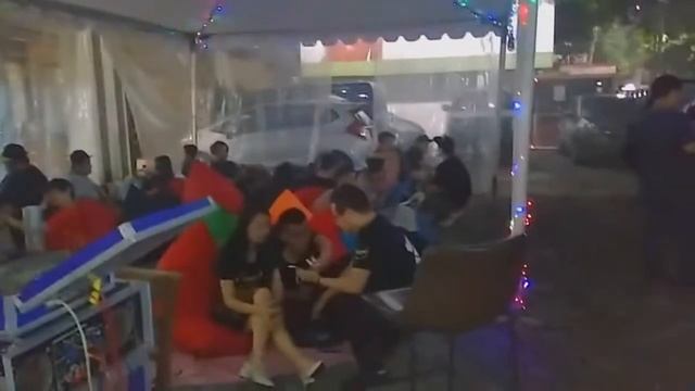 Komunitas Vape Manggil Layar Tancap смотреть онлайн