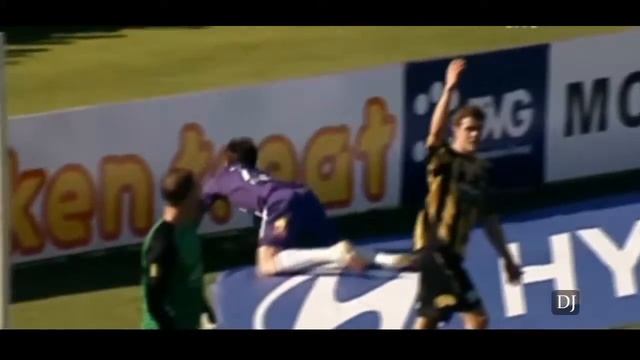 Нелепые финты в футболе : ) смотреть онлайн