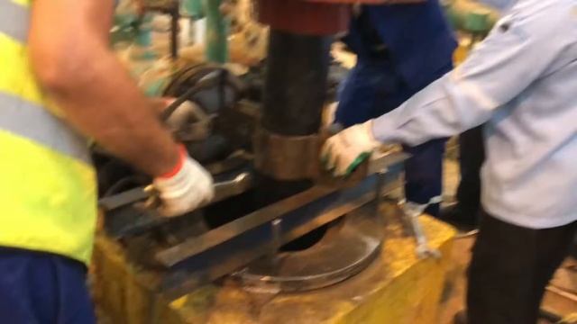 Aurora-Peerless-National Vertical Turbine Pump Installation Work-Discharge Head assembly-Part 6 смотреть онлайн