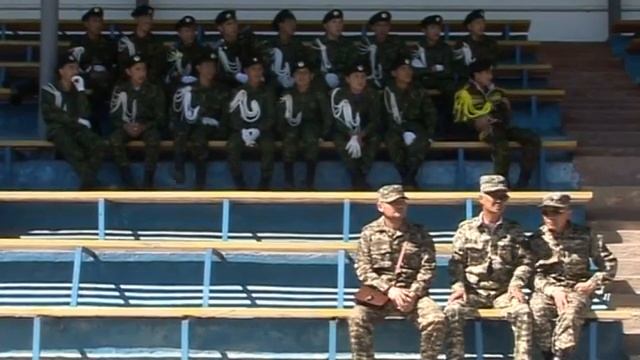 ОКО Сайрам ауданы жастары арасындагы аскери коп сайыс ойындарынан жарыс! смотреть онлайн